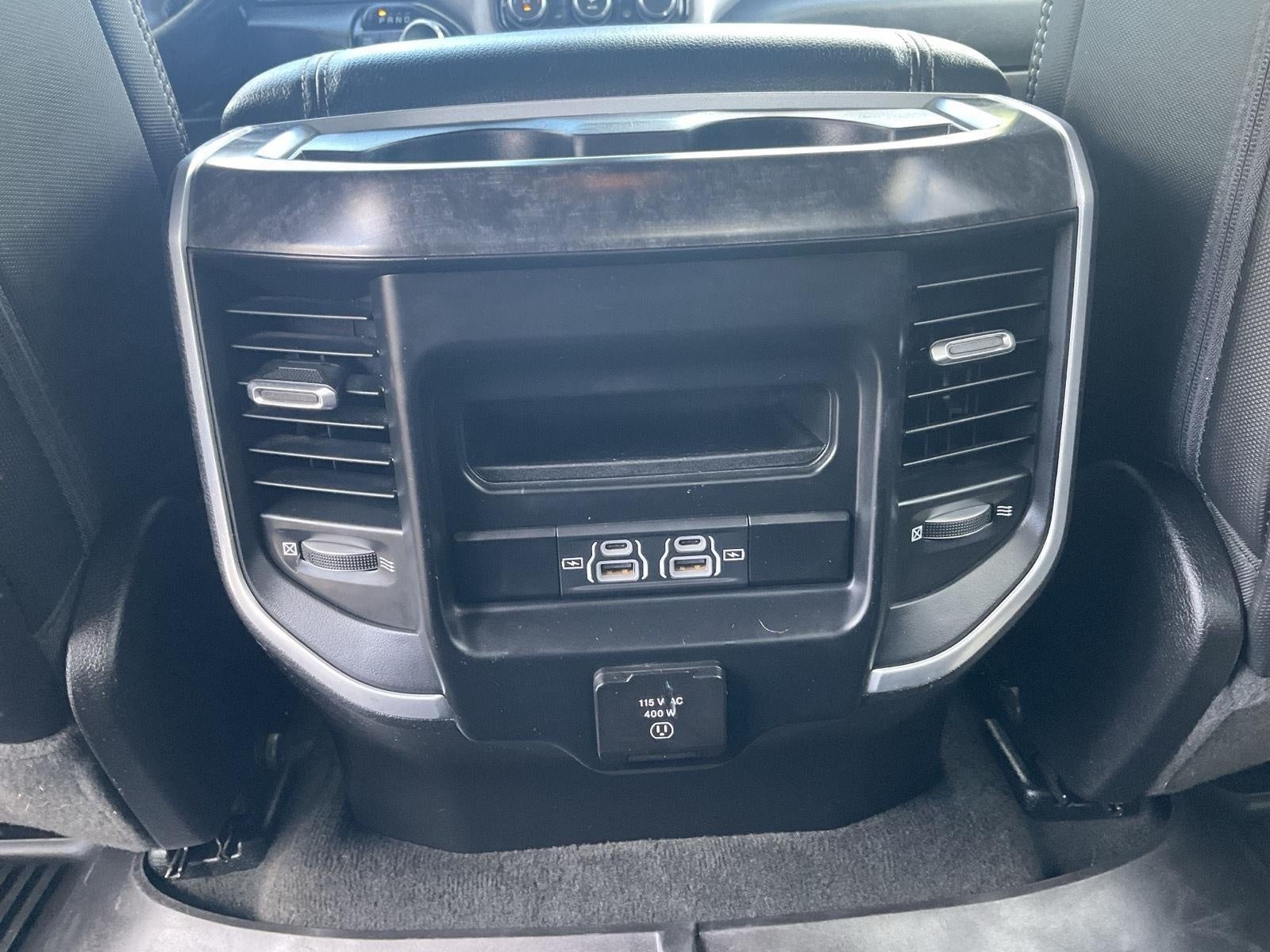 2022 RAM 1500 Big Horn Crew Cab 4x4 5'7' Box