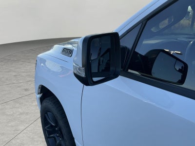 2020 RAM 1500 Big Horn Crew Cab 4x4 5'7' Box