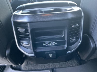 2020 RAM 1500 Big Horn Crew Cab 4x4 5'7' Box