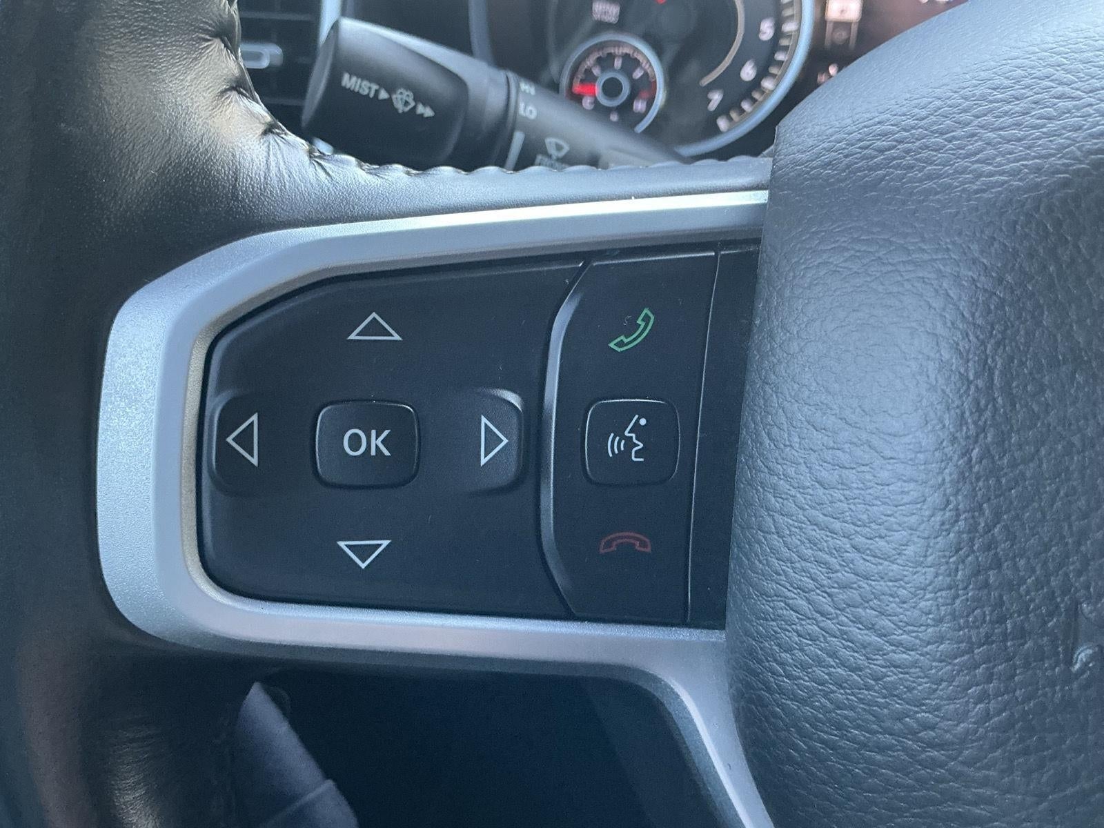 2020 RAM 1500 Big Horn Crew Cab 4x4 5'7' Box