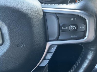 2020 RAM 1500 Big Horn Crew Cab 4x4 5'7' Box