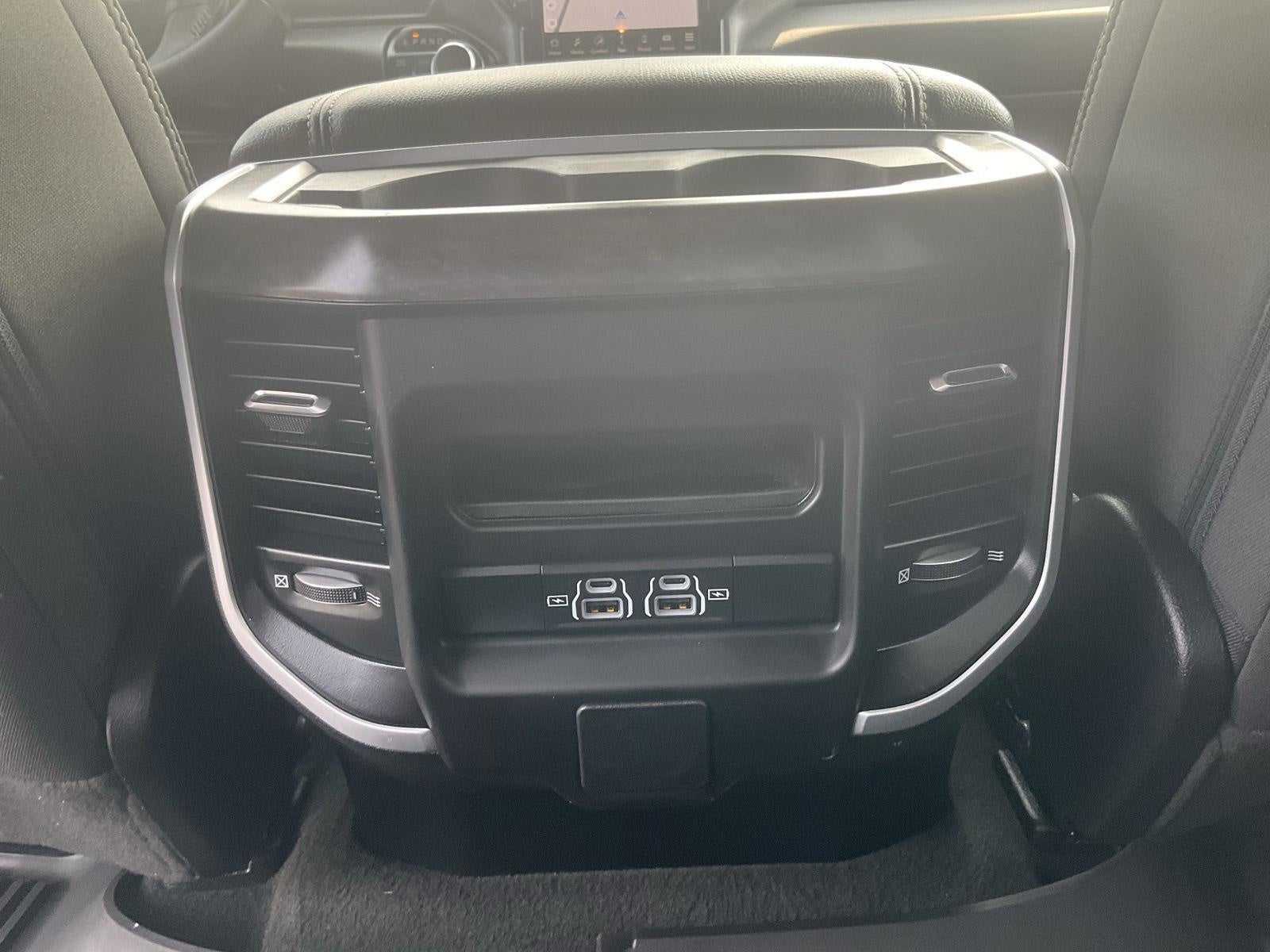 2023 RAM 1500 Big Horn Crew Cab 4x4 5'7' Box
