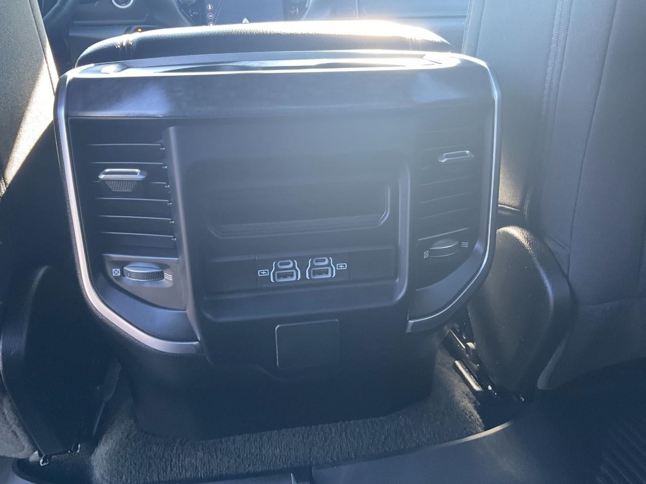 2024 RAM 1500 Big Horn Crew Cab 4x4 5'7' Box