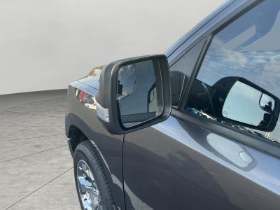 2019 RAM 1500 Big Horn/Lone Star Crew Cab 4x4 5'7' Box