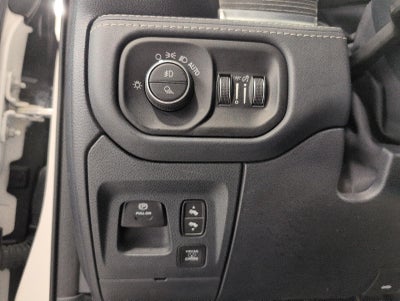 2022 RAM 1500 Limited 4x4 Crew Cab 5'7 Box