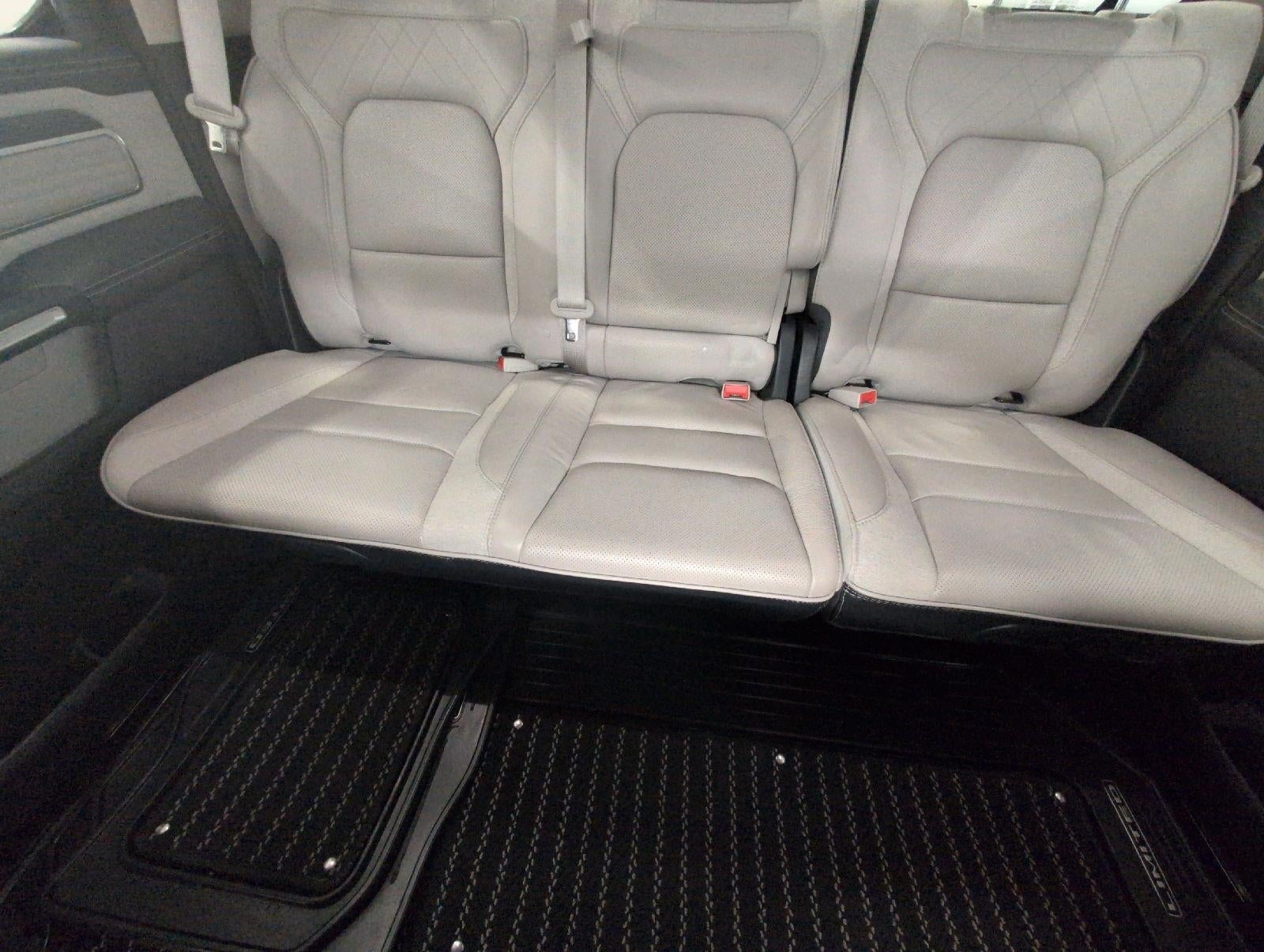 2022 RAM 1500 Limited 4x4 Crew Cab 5'7 Box