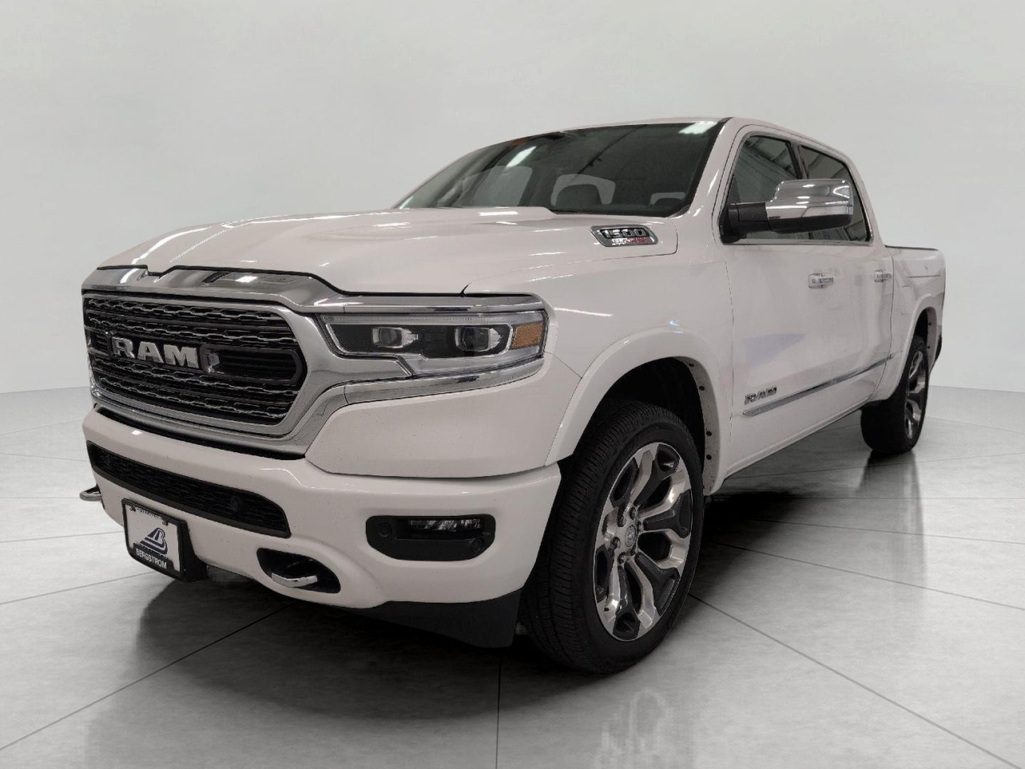 2022 RAM 1500 Limited 4x4 Crew Cab 5'7 Box