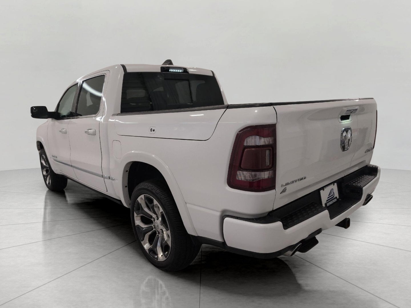 2022 RAM 1500 Limited 4x4 Crew Cab 5'7 Box