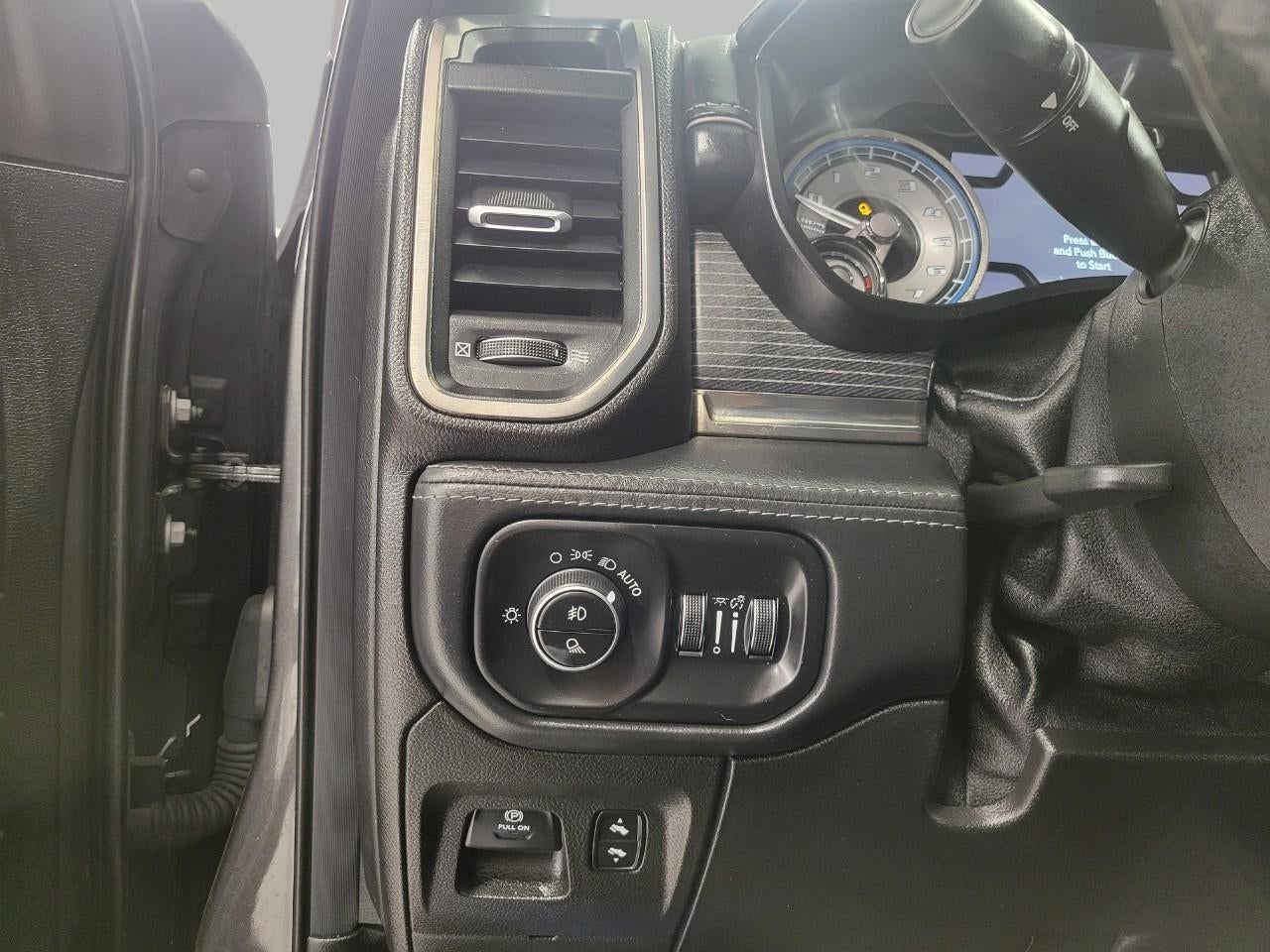 2019 RAM 1500 Limited Crew Cab 4x4 5'7' Box
