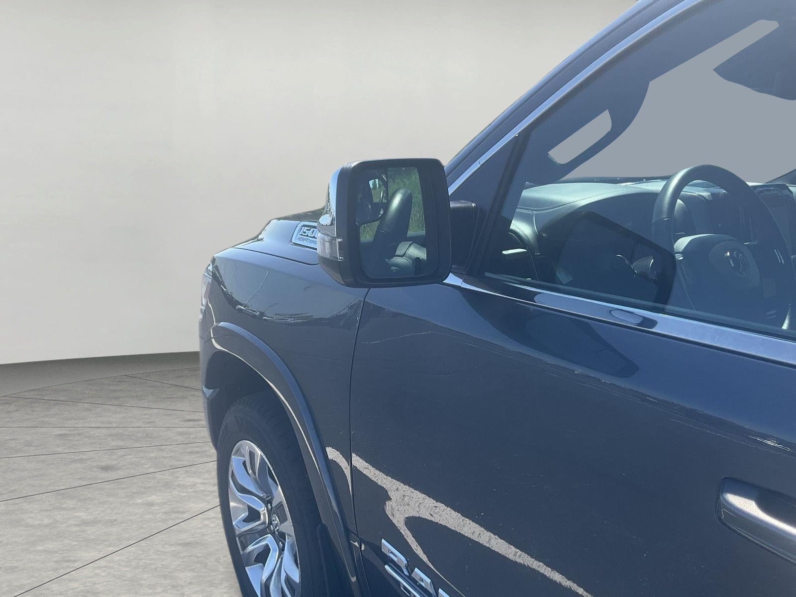 2024 RAM 1500 Limited 4x4 Crew Cab 5'7 Box