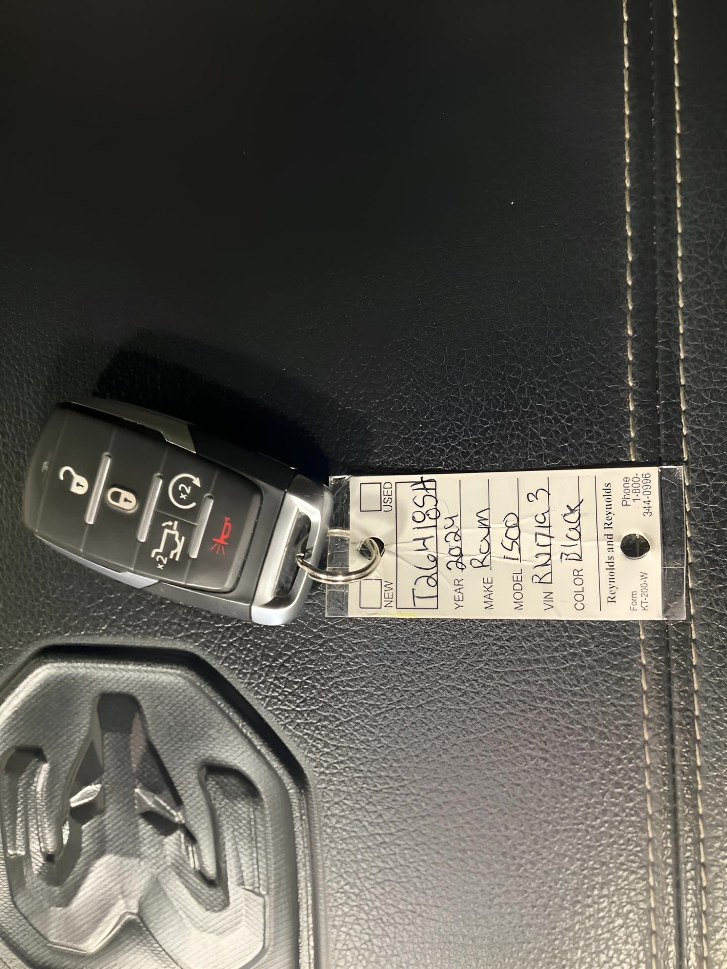 2024 RAM 1500 Laramie Crew Cab 4x4 5'7' Box