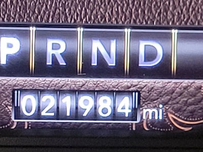 2023 RAM 1500 Laramie Crew Cab 4x4 5'7' Box