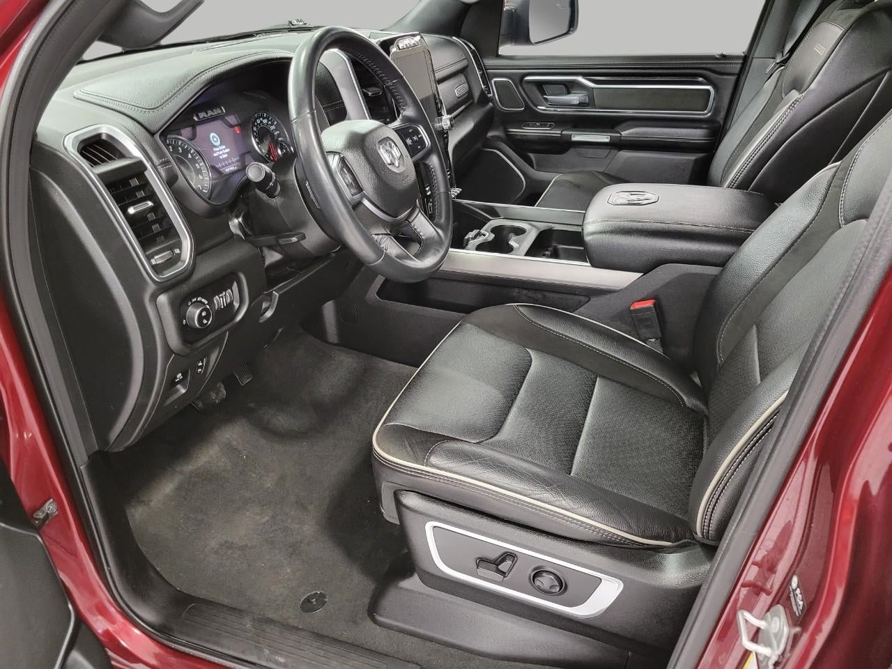 2023 RAM 1500 Laramie Crew Cab 4x4 5'7' Box