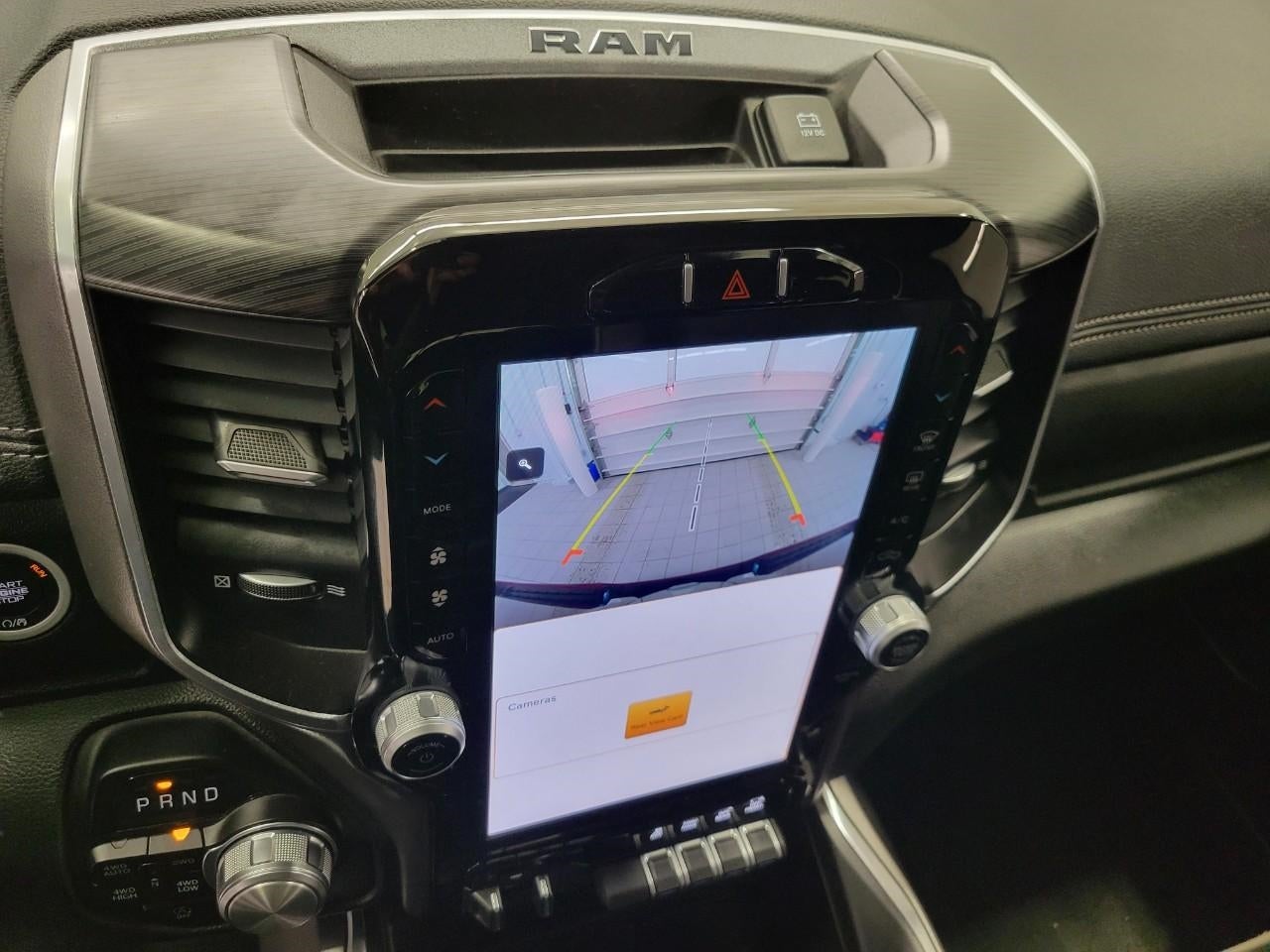 2023 RAM 1500 Laramie Crew Cab 4x4 5'7' Box