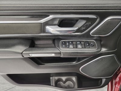 2023 RAM 1500 Laramie Crew Cab 4x4 5'7' Box