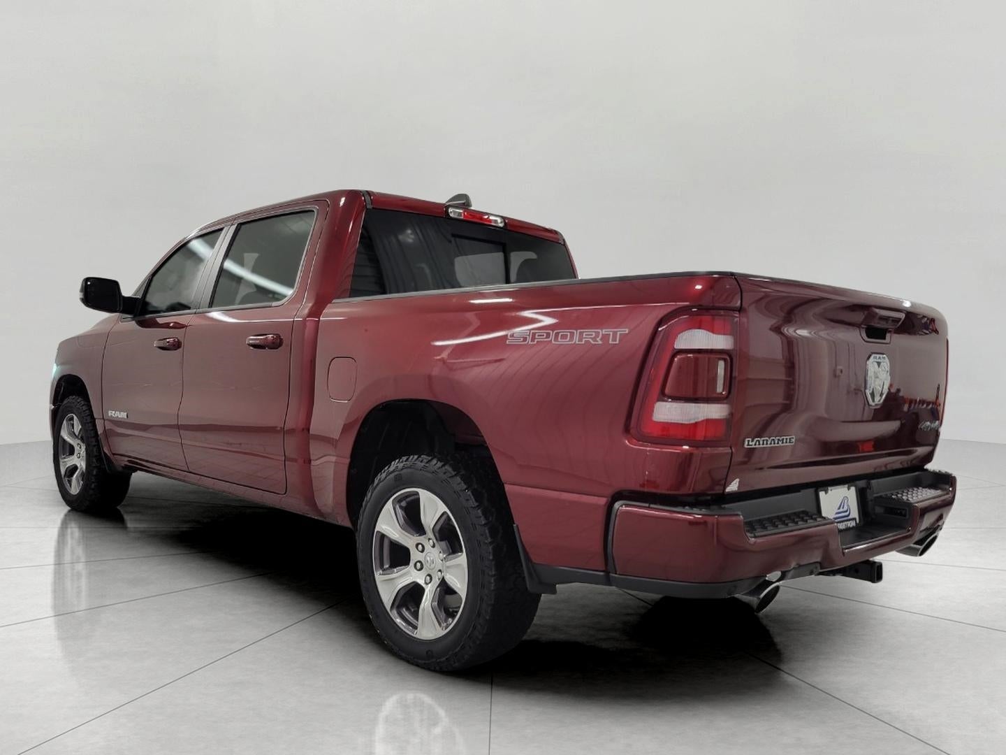 2023 RAM 1500 Laramie Crew Cab 4x4 5'7' Box