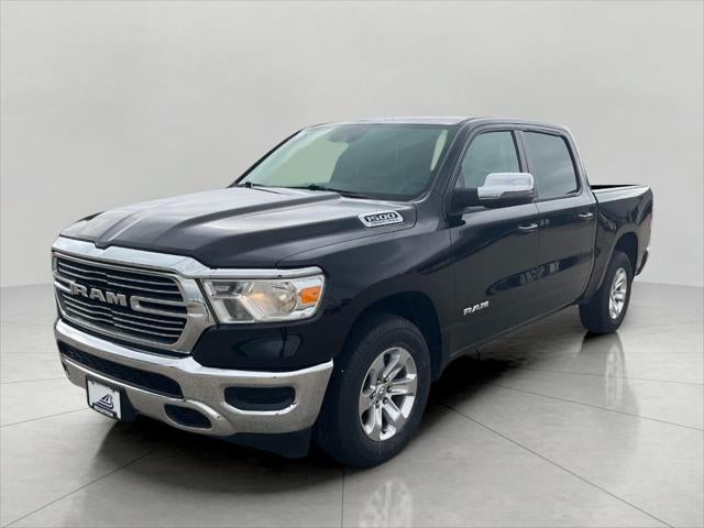 2023 RAM 1500 Laramie Crew Cab 4x4 5'7' Box
