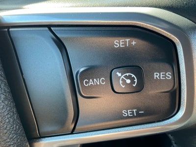 2023 RAM 1500 Laramie Crew Cab 4x4 5'7' Box