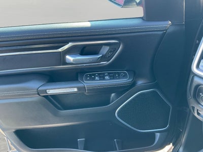 2023 RAM 1500 Laramie Crew Cab 4x4 5'7' Box