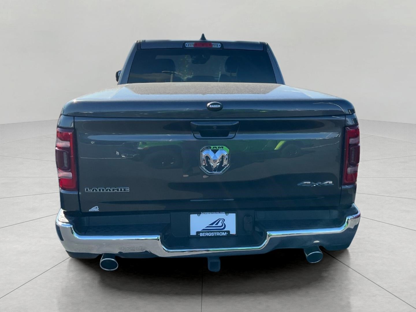 2023 RAM 1500 Laramie Crew Cab 4x4 5'7' Box