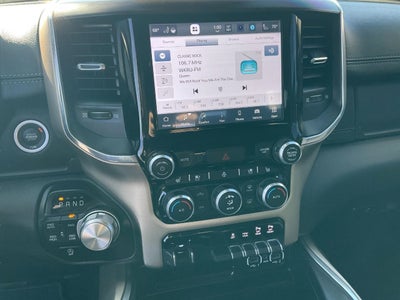 2022 RAM 1500 Laramie Crew Cab 4x4 5'7' Box