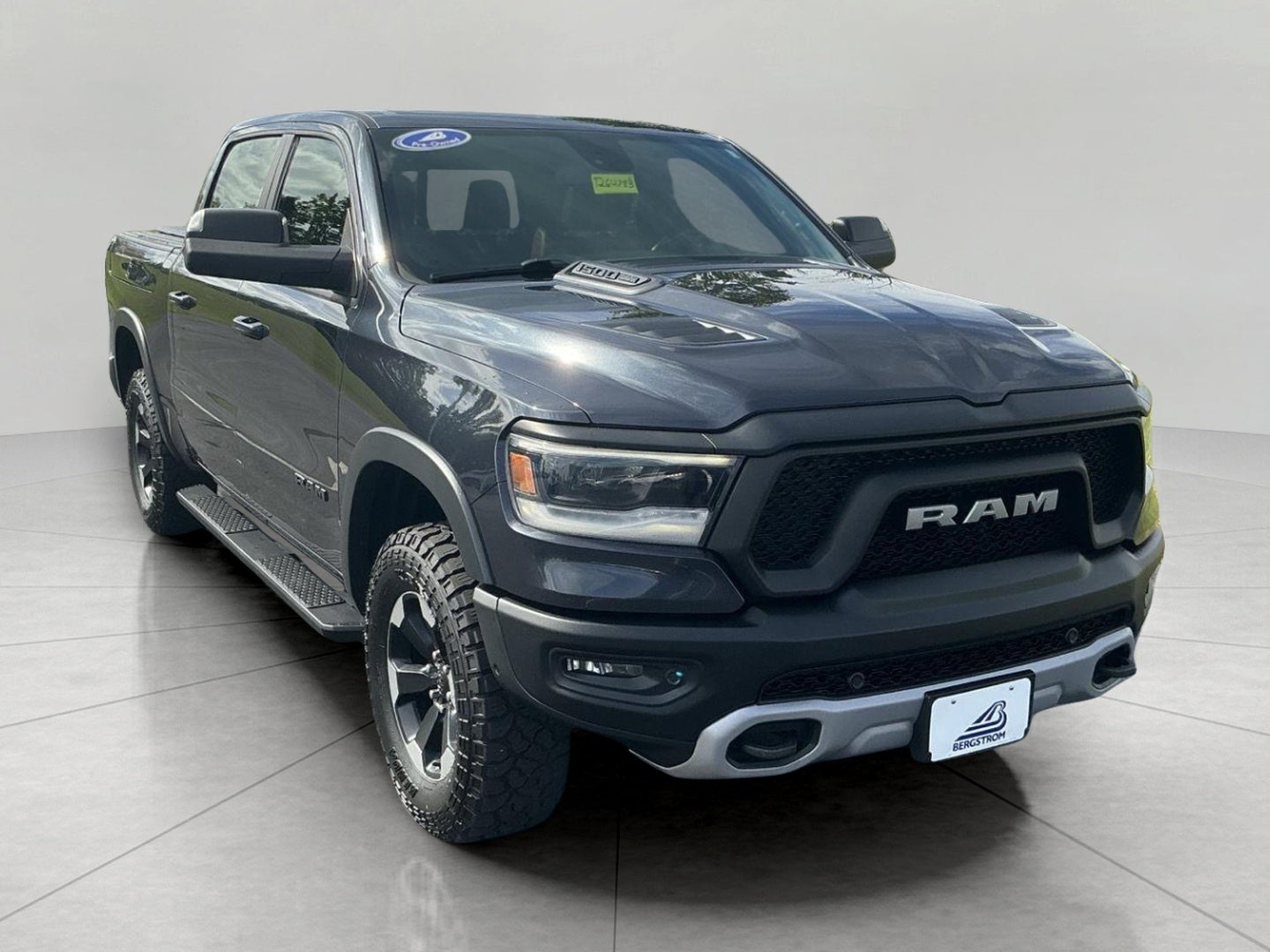 2019 RAM 1500 Rebel Crew Cab 4x4 5'7' Box