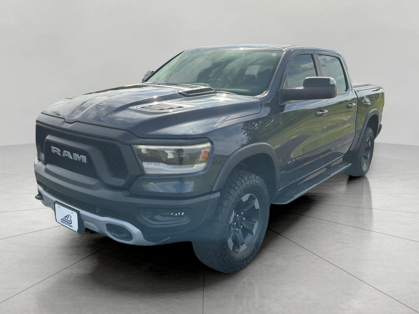 2019 RAM 1500 Rebel Crew Cab 4x4 5'7' Box