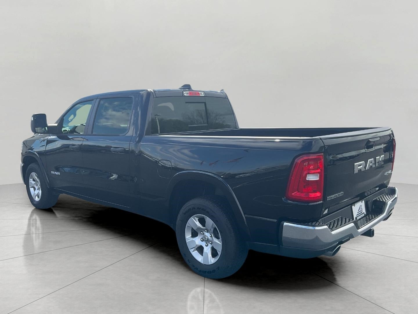 2025 RAM 1500 Big Horn Crew Cab 4x4 6'4' Box