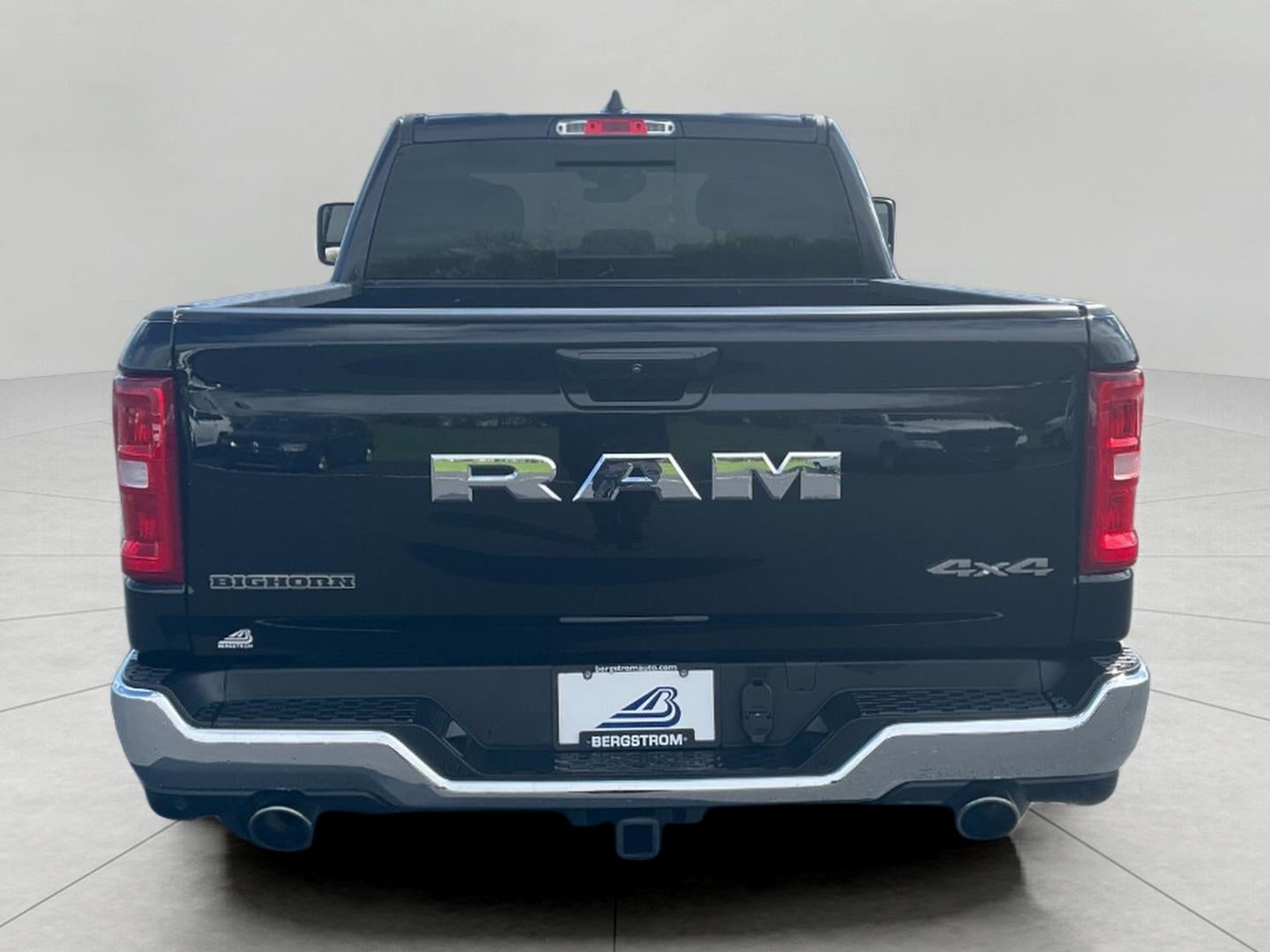 2025 RAM 1500 Big Horn Crew Cab 4x4 6'4' Box