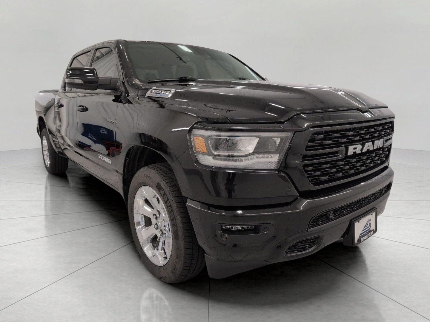 2023 RAM 1500 Big Horn 4x4 Crew Cab 6'4 Box