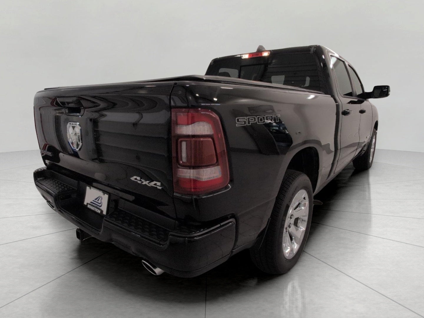 2023 RAM 1500 Big Horn 4x4 Crew Cab 6'4 Box