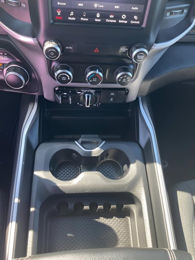 2021 RAM 1500 Big Horn Crew Cab 4x4 6'4' Box