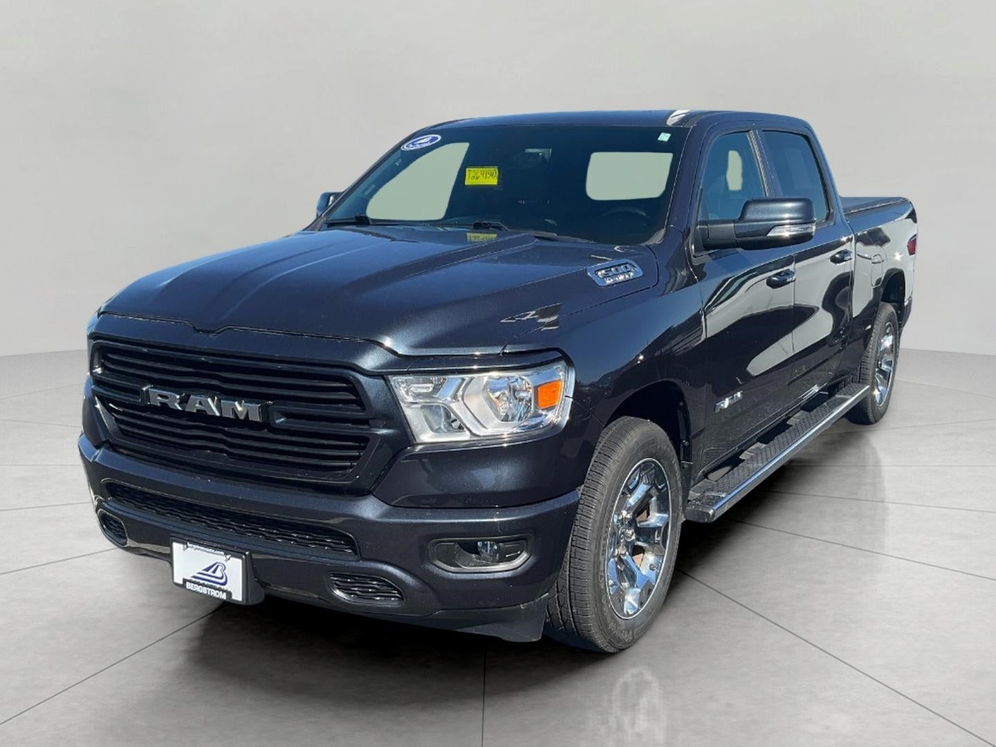 2021 RAM 1500 Big Horn Crew Cab 4x4 6'4' Box