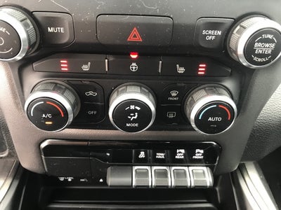 2019 RAM 1500 SPORT