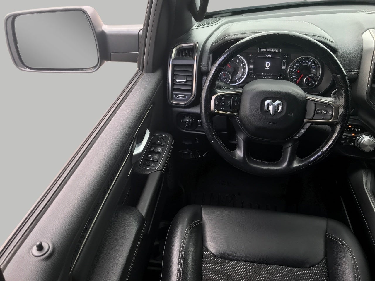 2019 RAM 1500 SPORT