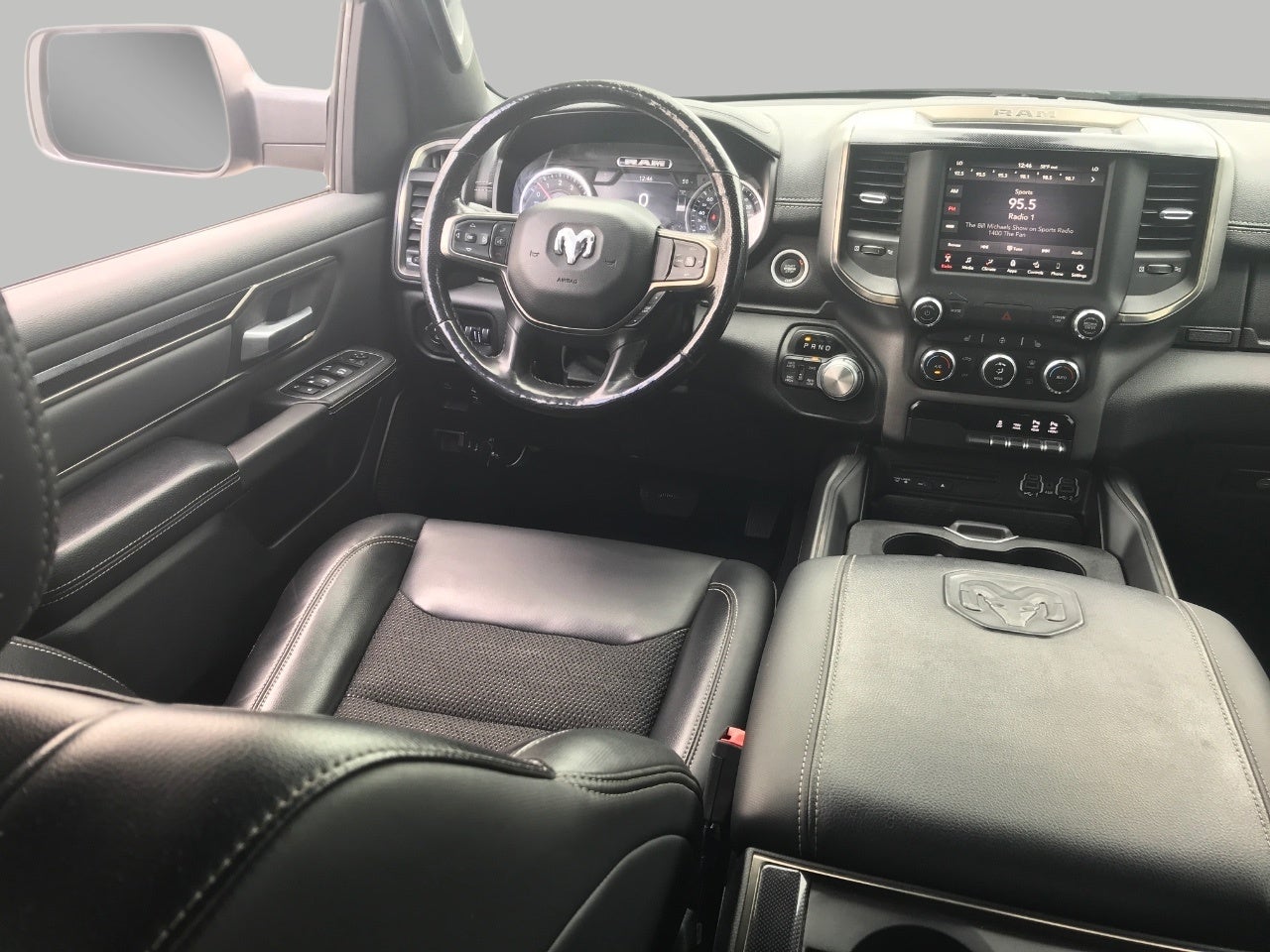 2019 RAM 1500 SPORT
