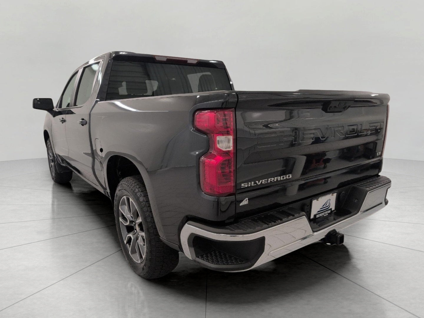 2024 Chevrolet Silverado 1500 4WD Crew Cab Short Bed LT with 2FL