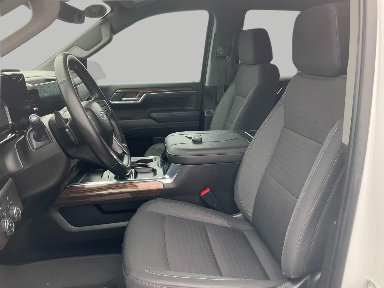 2023 Chevrolet Silverado 1500 4WD Crew Cab Short Bed RST