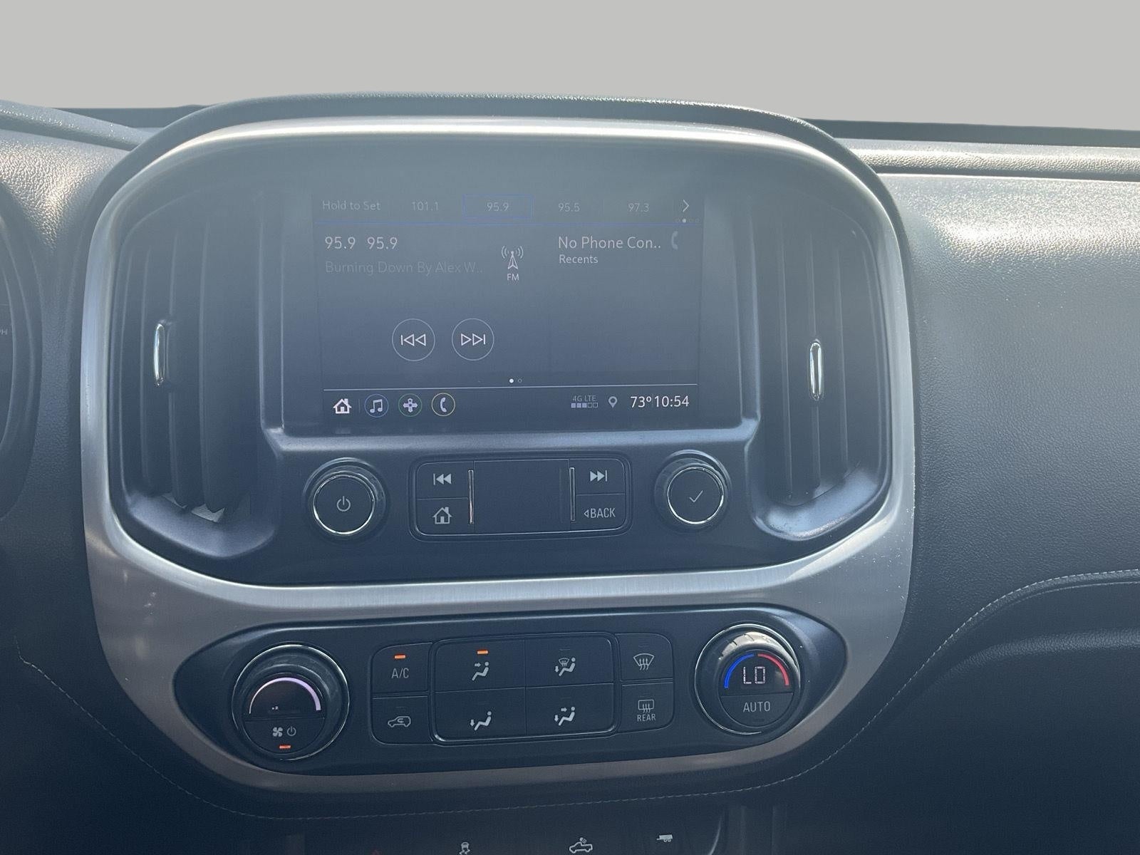 2022 GMC Canyon 4WD Crew Cab Short Box Elevation