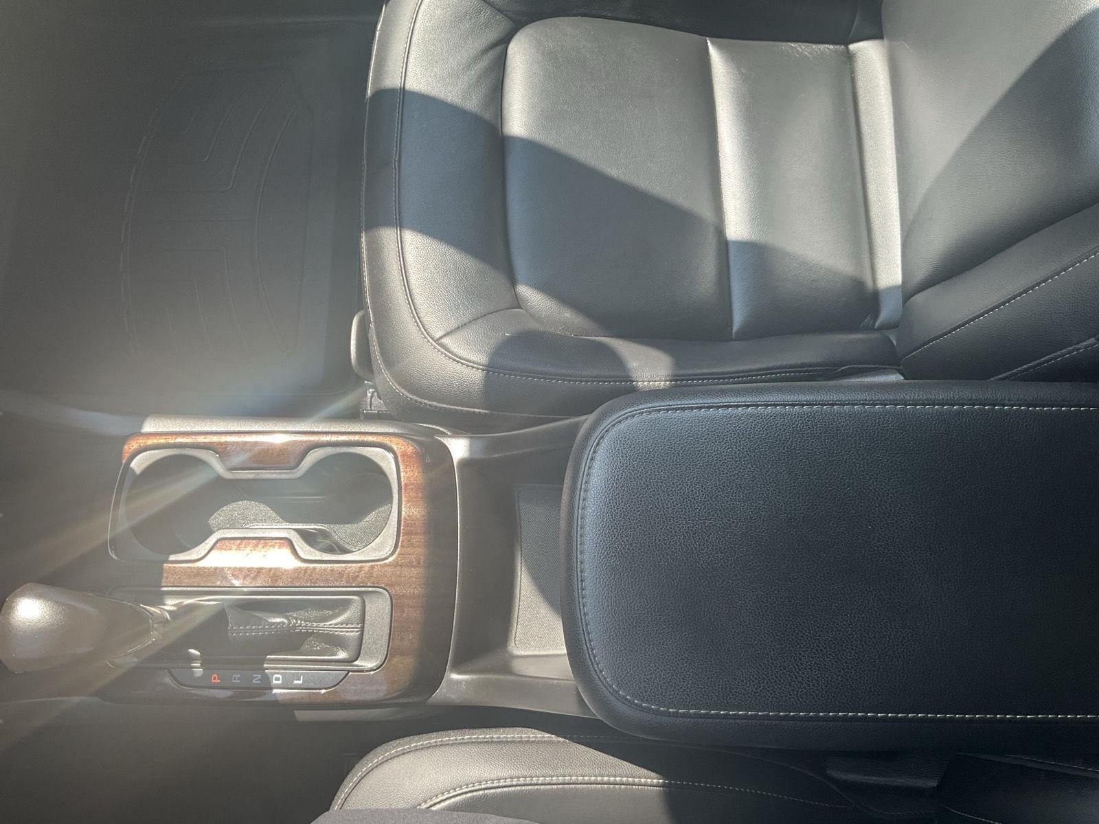 2022 GMC Canyon 4WD Crew Cab Short Box Elevation