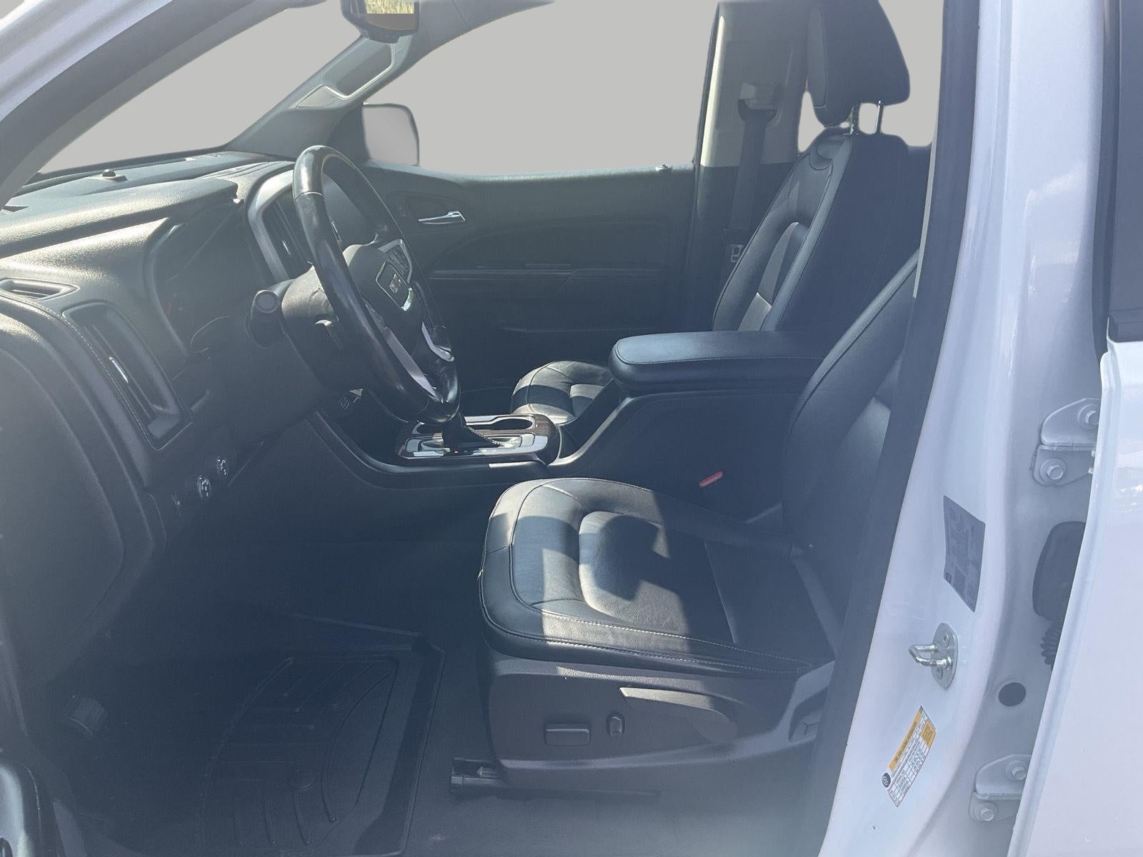 2022 GMC Canyon 4WD Crew Cab Short Box Elevation