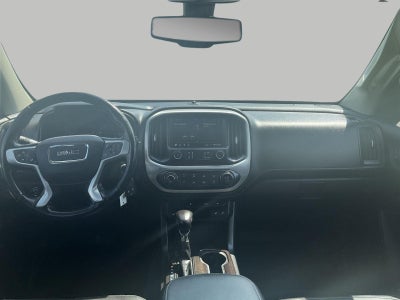 2022 GMC Canyon 4WD Crew Cab Short Box Elevation