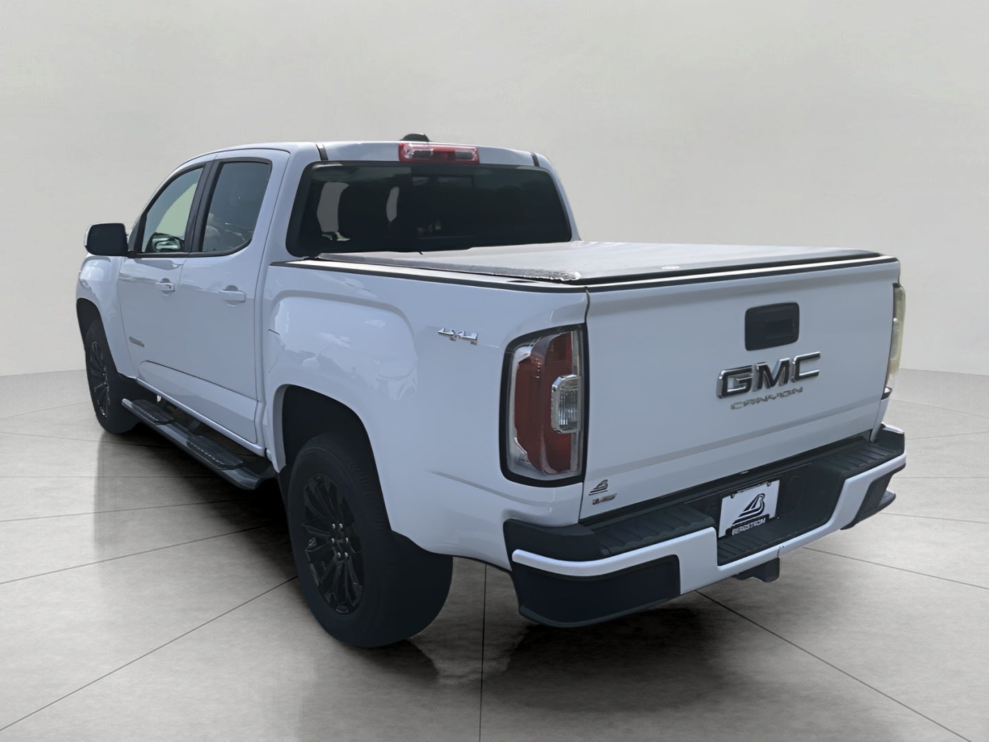 2022 GMC Canyon 4WD Crew Cab Short Box Elevation