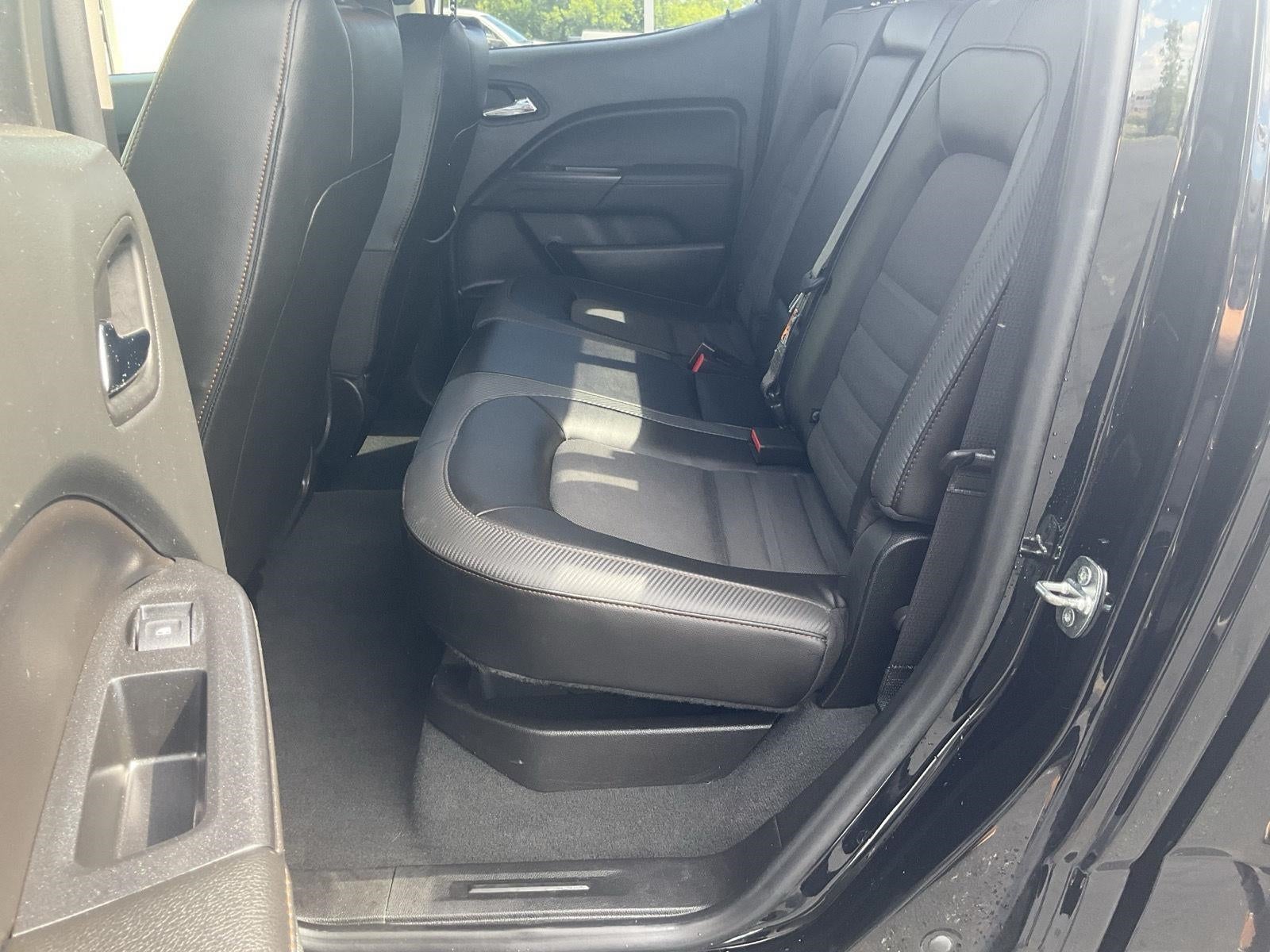 2021 GMC Canyon 4WD Crew Cab Short Box AT4 - Cloth