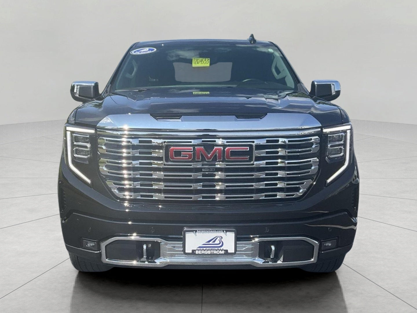 2026 GMC Sierra 1500 Crew Cab, Short Bed, Denali, 4WD