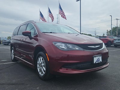 2021 Chrysler Voyager LXI FWD