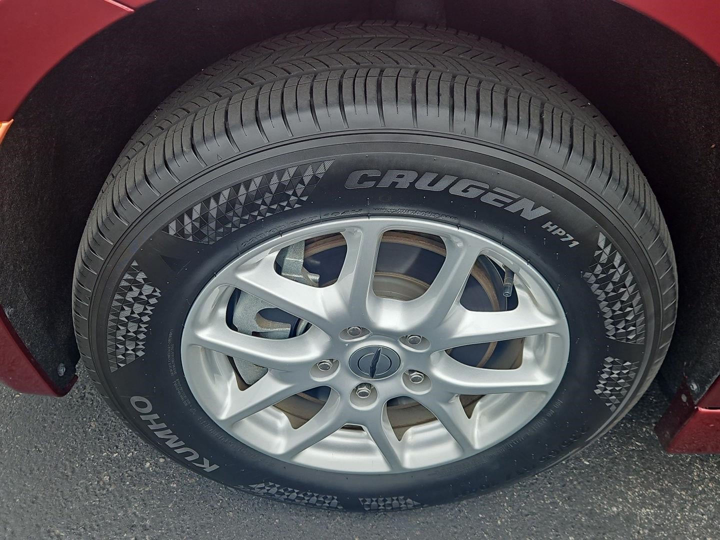 2021 Chrysler Voyager LXI FWD
