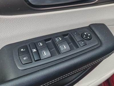 2021 Chrysler Voyager LXI FWD
