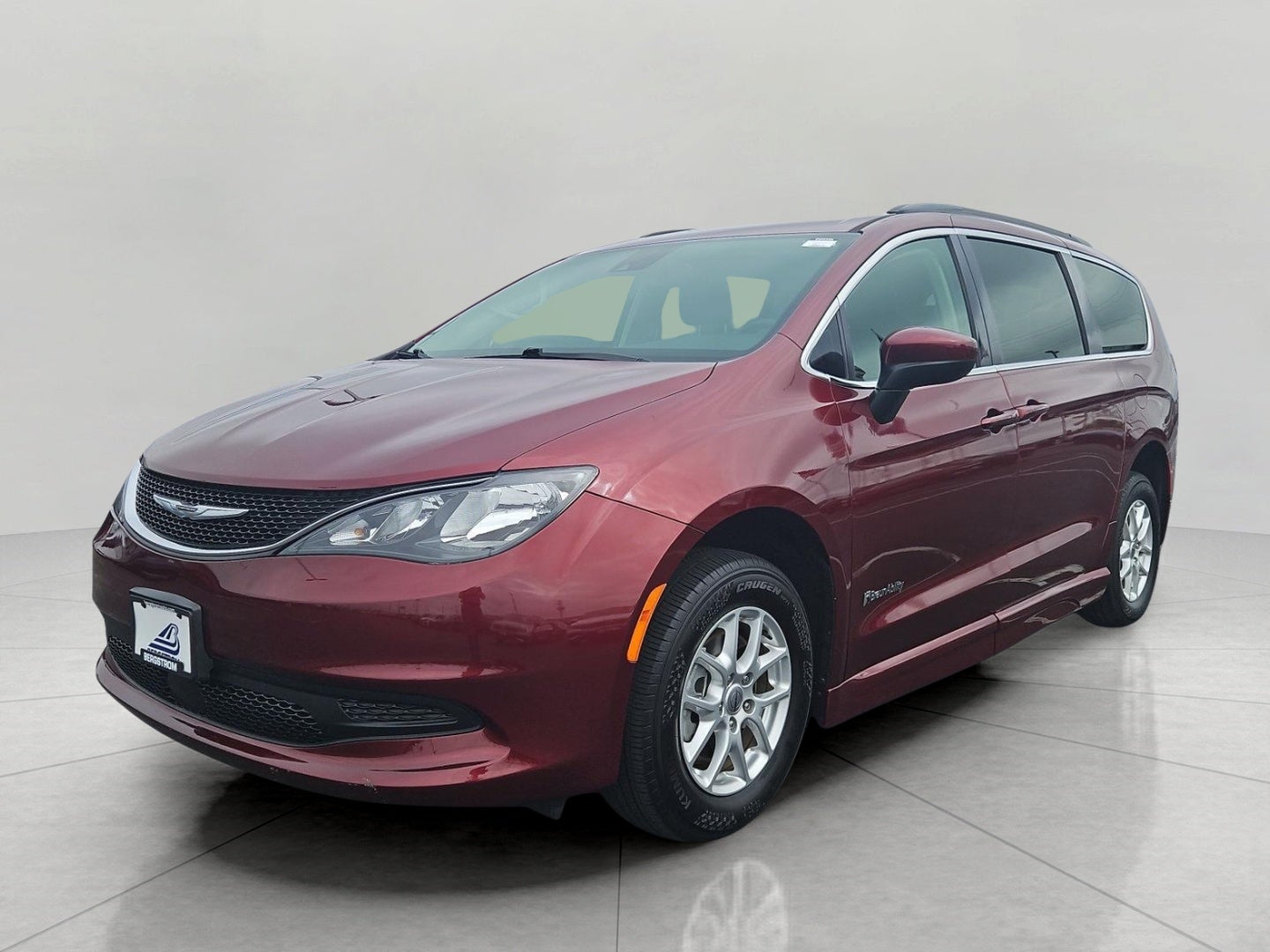 2021 Chrysler Voyager LXI FWD