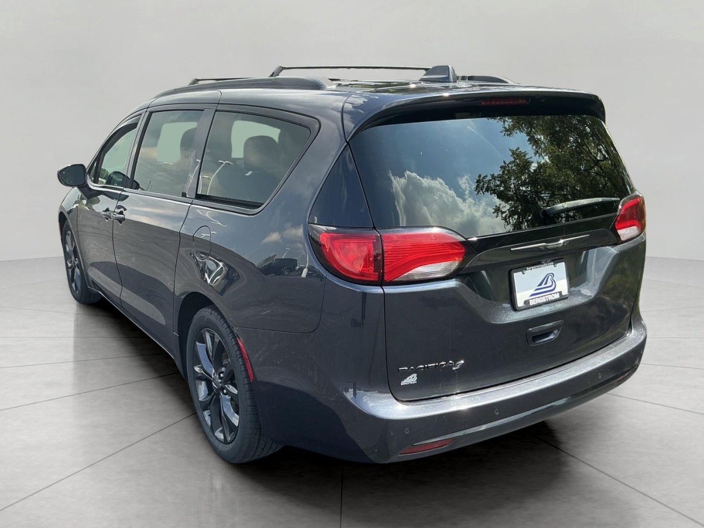 2020 Chrysler Pacifica Touring L Plus